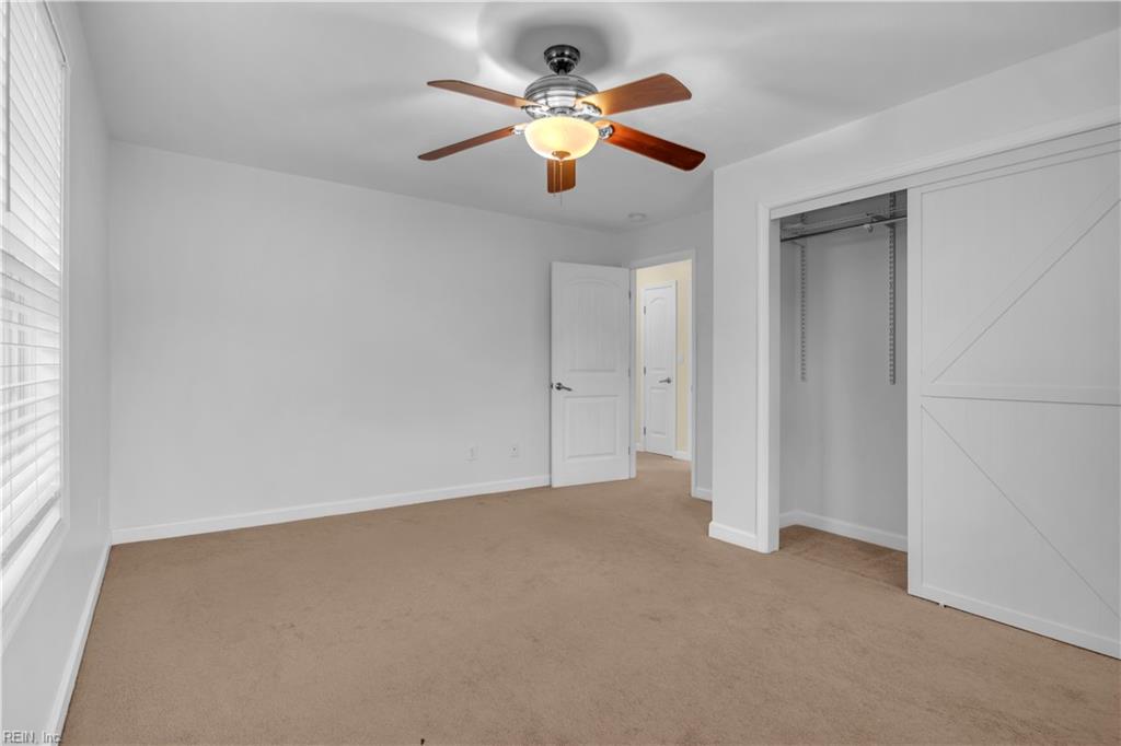 402 26th St Property Photo 18