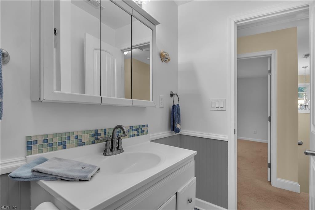 402 26th St Property Photo 24