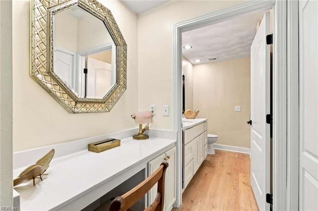 1284 Laskin Rd Property Photo 28