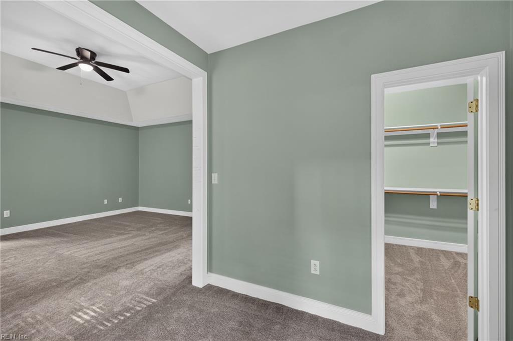 1584 Godfrey Ln Property Photo 16