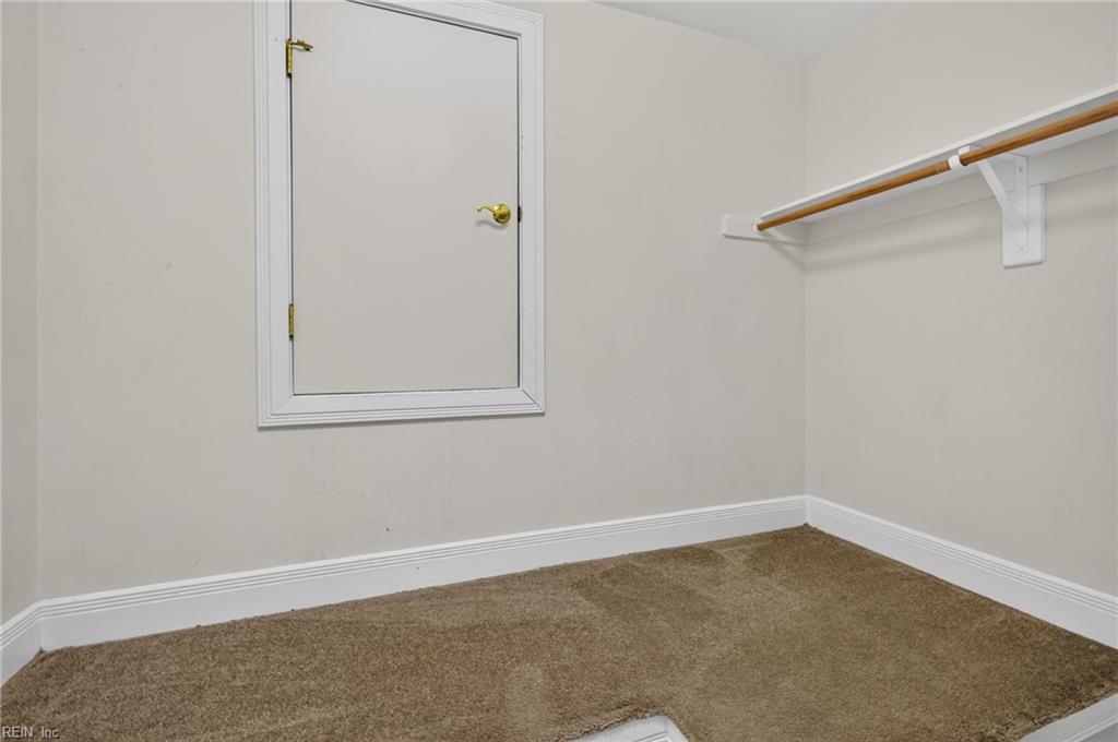 1584 Godfrey Ln Property Photo 38