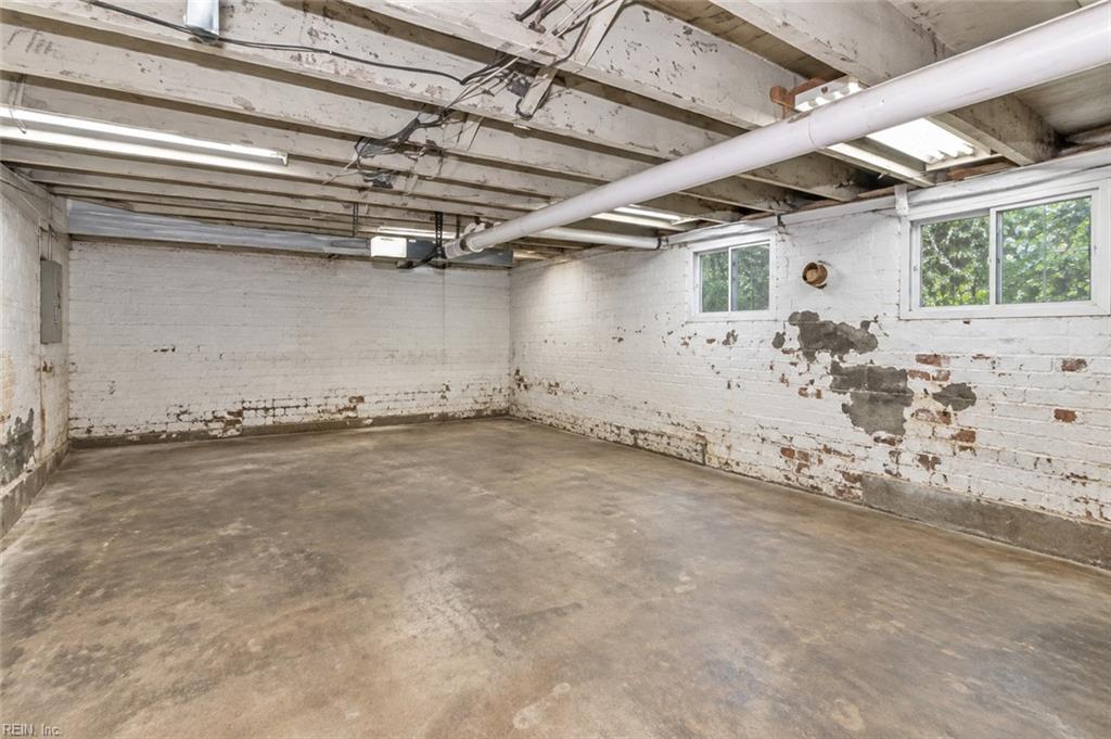 5308 Studeley Ave Property Photo 35
