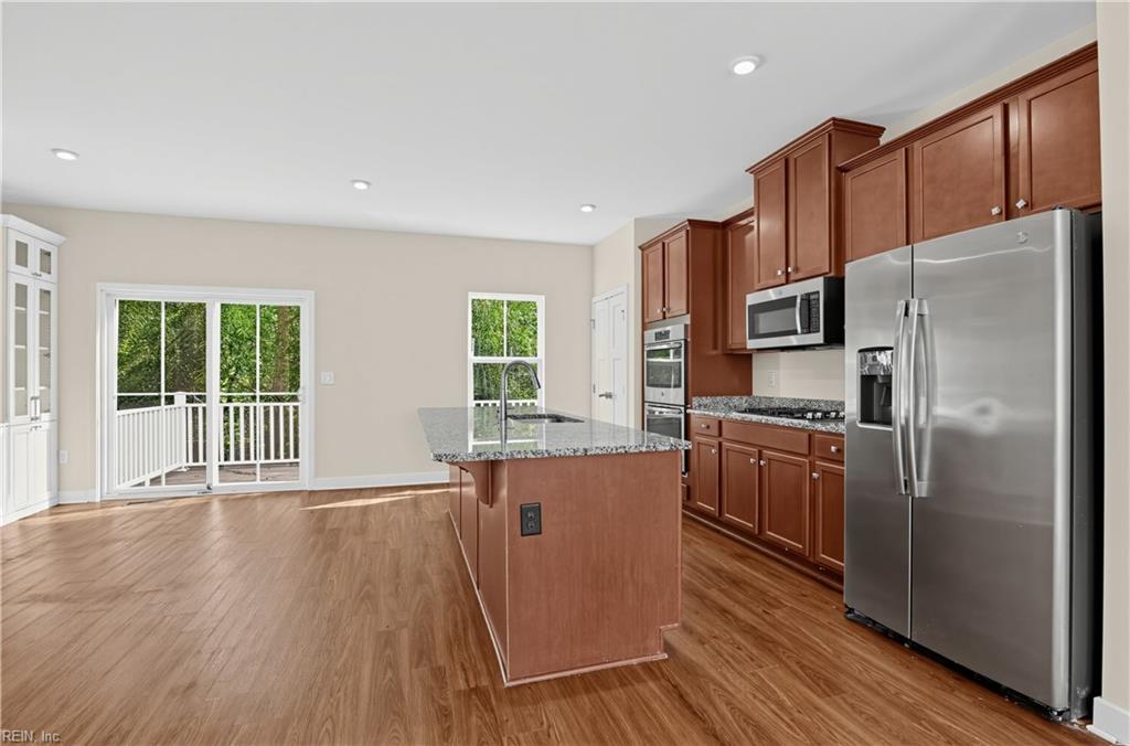 933 Centurion Cir Property Photo 11