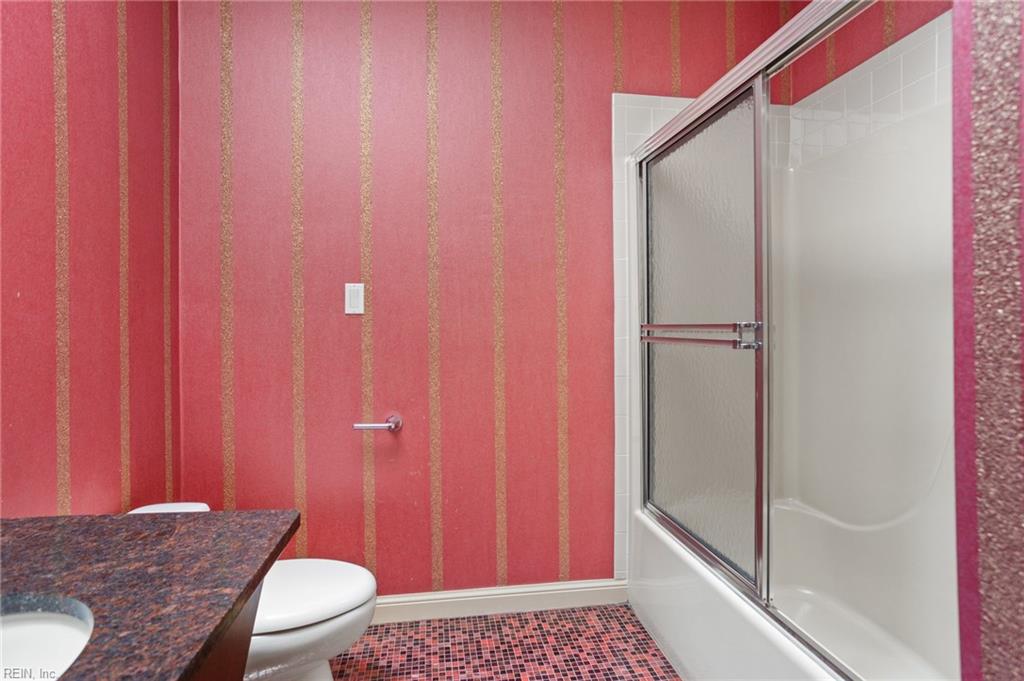 924 Enfield Chse Property Photo 36