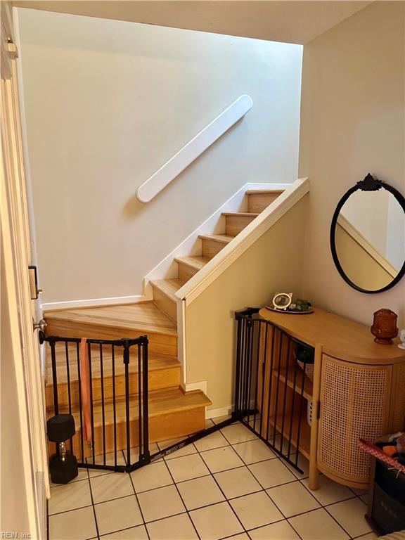 2300 Bergen Ct Property Photo 3