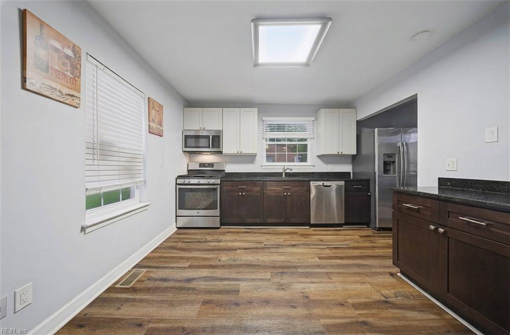 1302 Cass St Property Photo 12