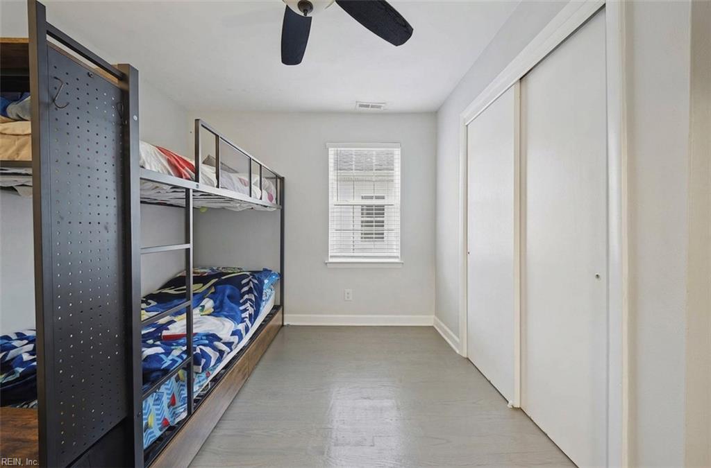 1302 Cass St Property Photo 17