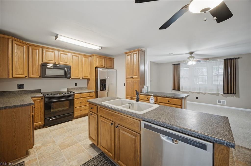 2600 Janson Dr Property Photo 10