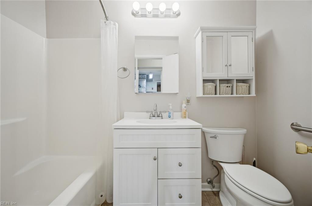 2600 Janson Dr Property Photo 26