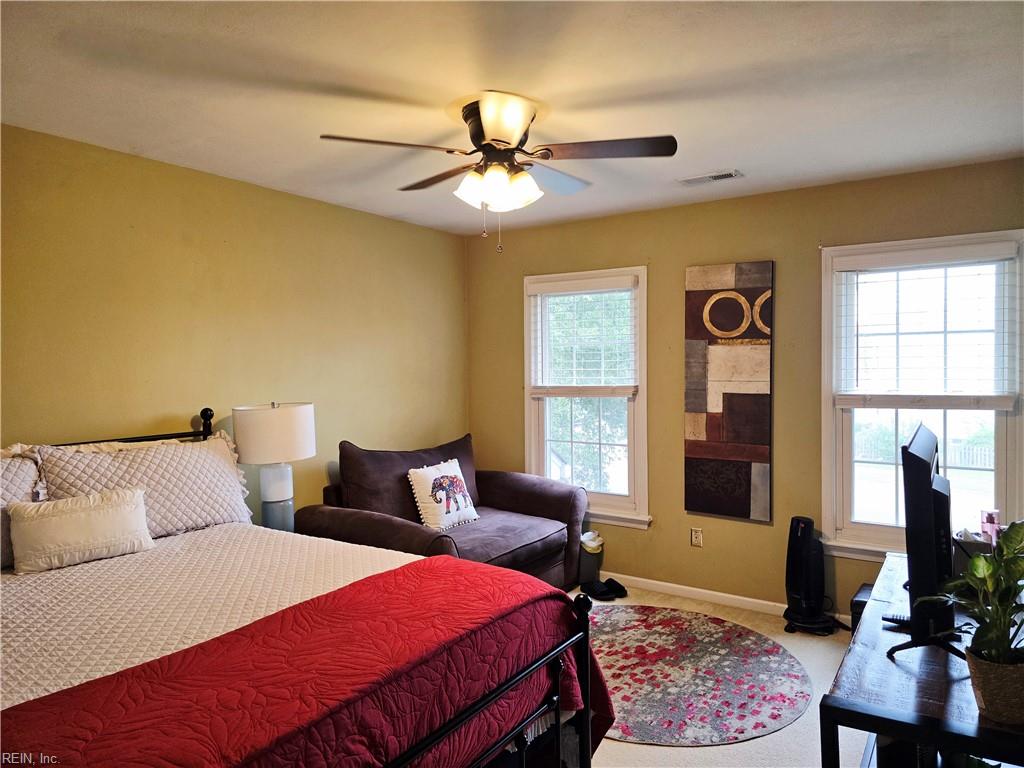833 Kemp Meadow Dr Property Photo 37