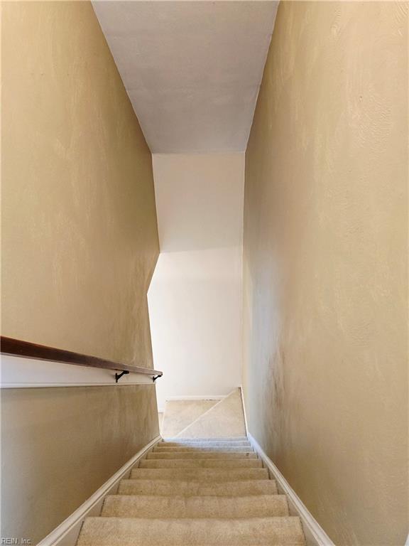833 Kemp Meadow Dr Property Photo 44
