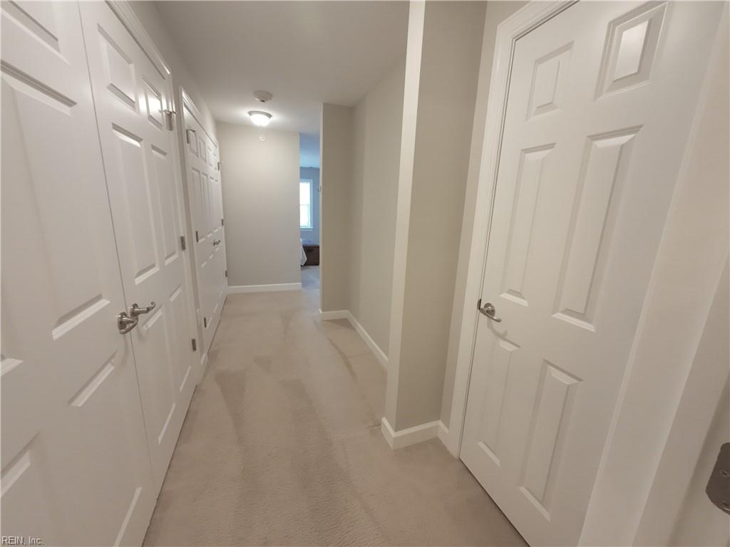 1016 Thoroughgood Way Property Photo 30