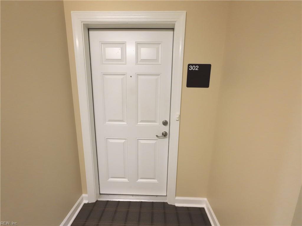 1016 Thoroughgood Way Property Photo 40