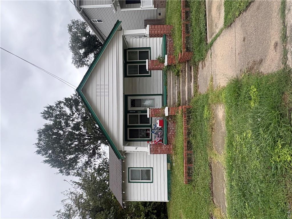 1141 37th St Property Photo 1