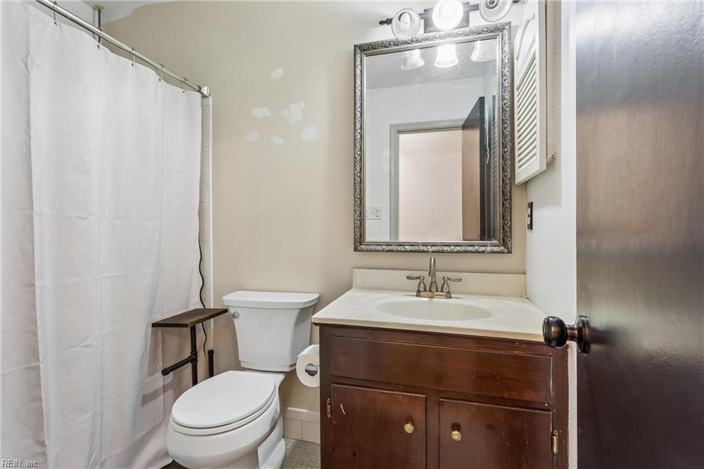 585 Minuteman Dr Property Photo 18