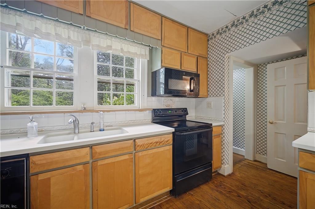 5256 Shenstone Cir Property Photo 19