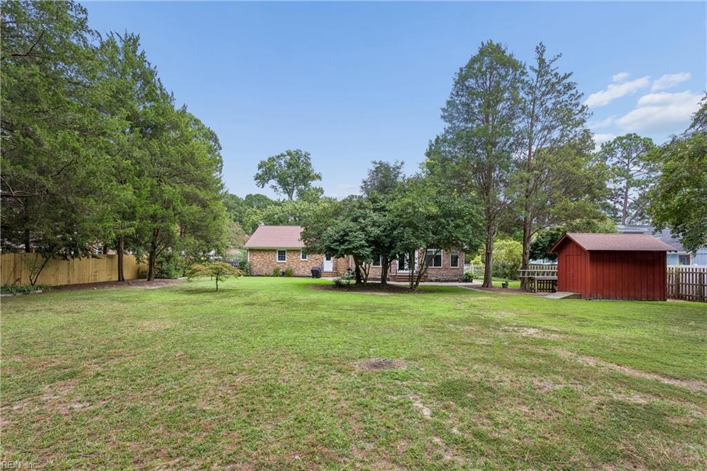203 Bayview Dr Property Photo 32
