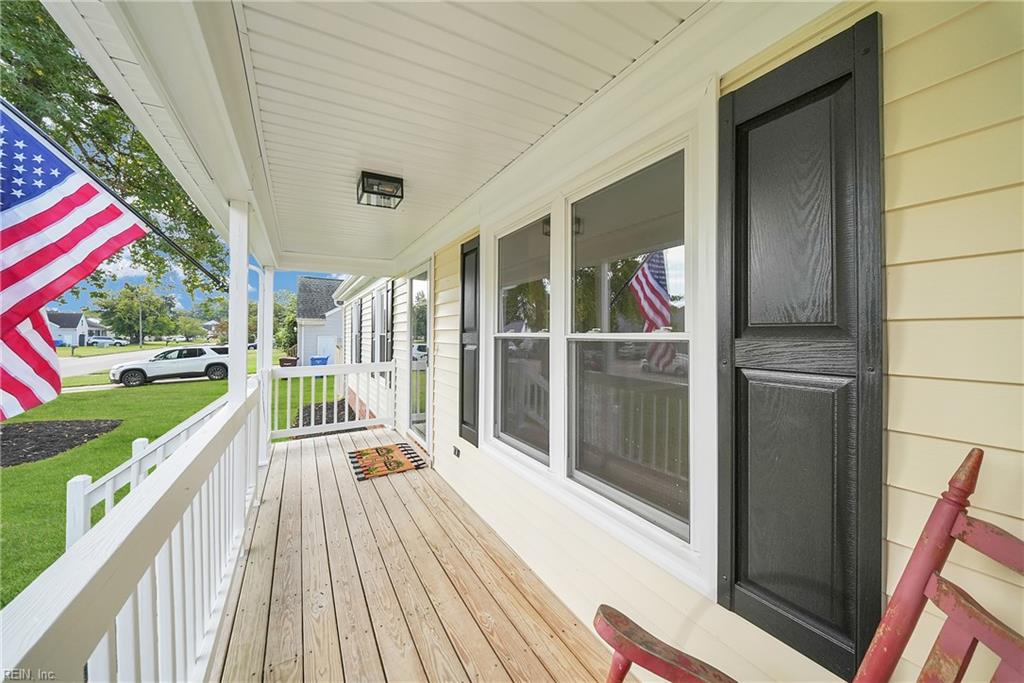 708 Colony Dr Property Photo 8