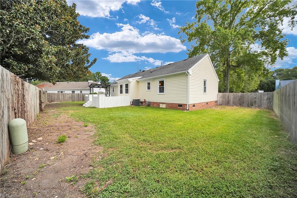 708 Colony Dr Property Photo 43