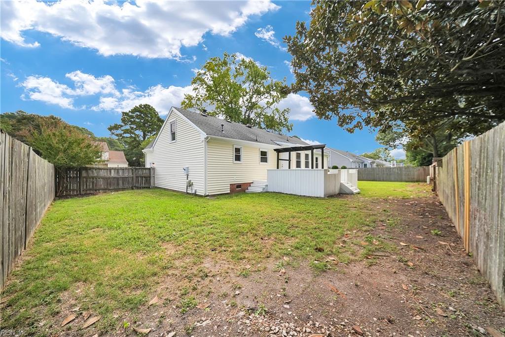 708 Colony Dr Property Photo 44