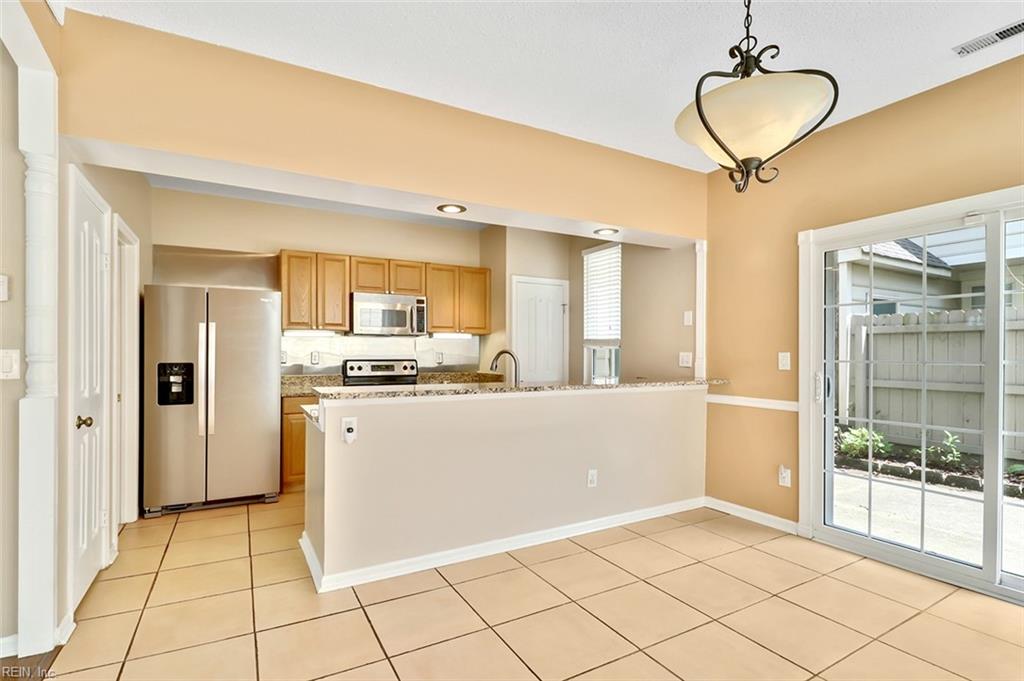 4824 Haymarket Dr Property Photo 7