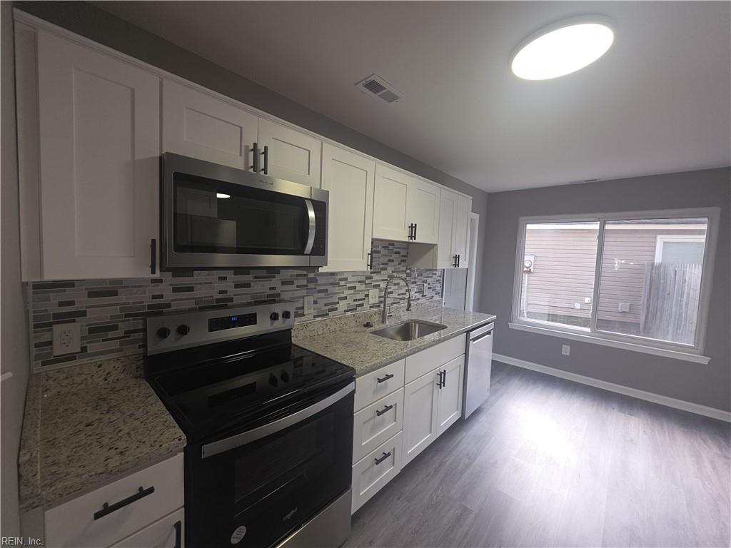 5008 Christian Cir Property Photo 2