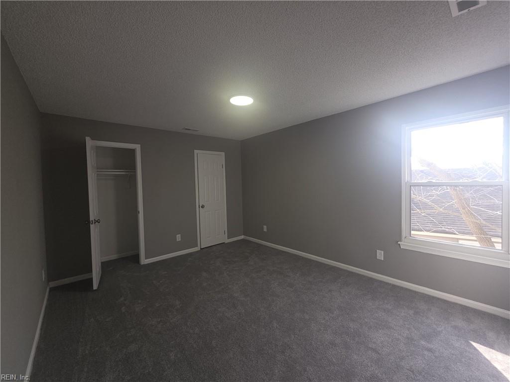 5008 Christian Cir Property Photo 8