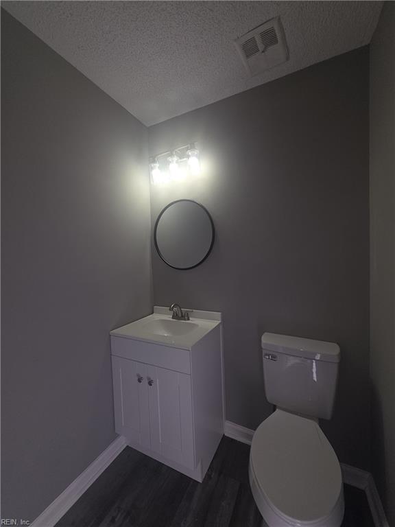 5008 Christian Cir Property Photo 15