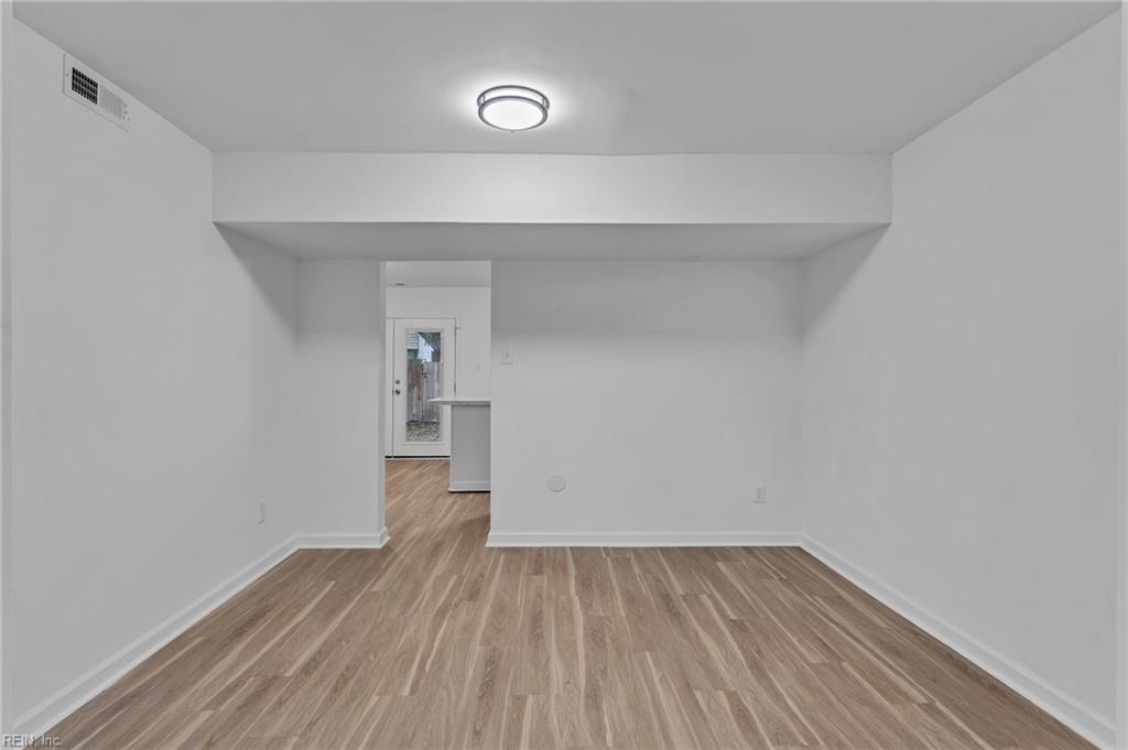 804 S Grosvenor Ct Property Photo 13