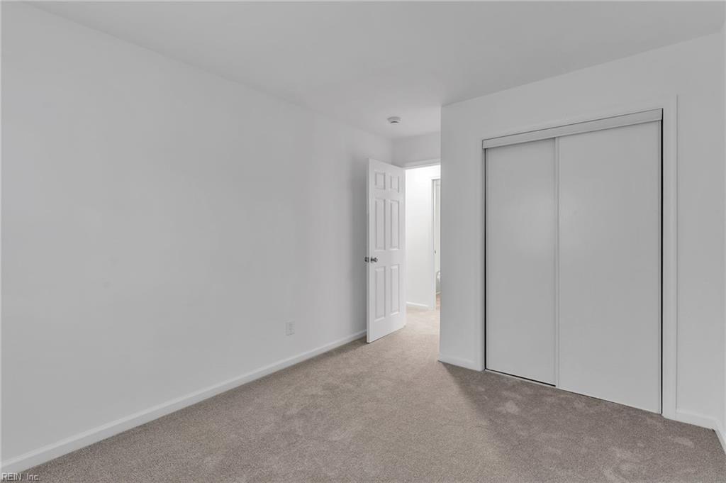 804 S Grosvenor Ct Property Photo 38