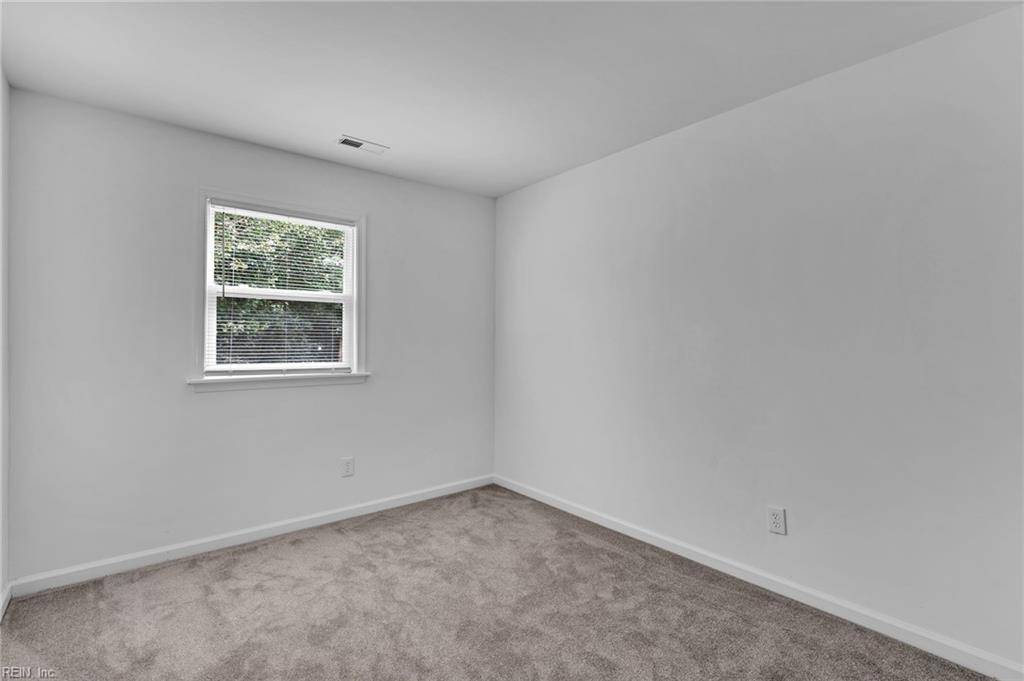 804 S Grosvenor Ct Property Photo 40