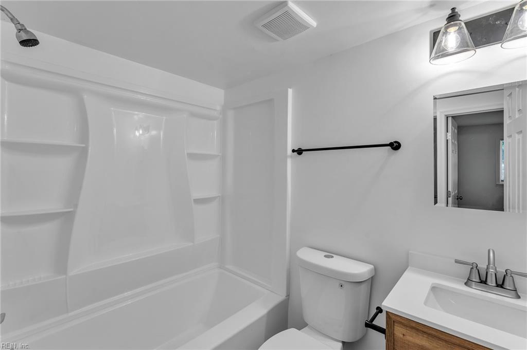 804 S Grosvenor Ct Property Photo 45