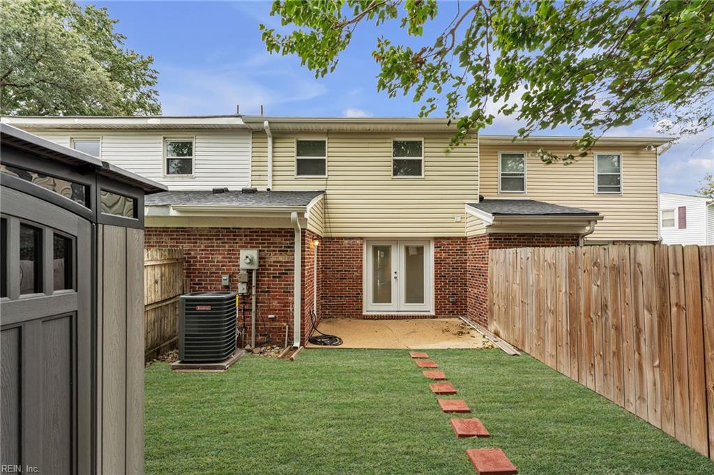 804 S Grosvenor Ct Property Photo 46