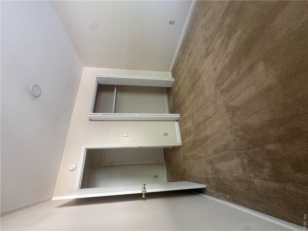 1645 Malibu Pl Property Photo 9