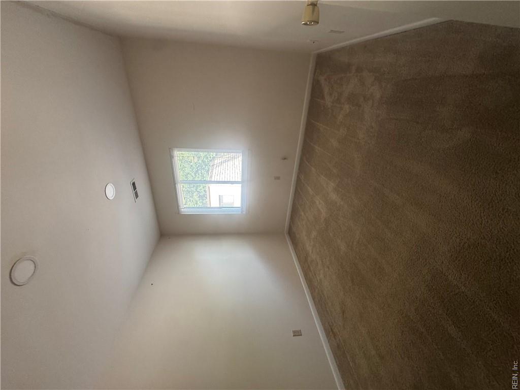 1645 Malibu Pl Property Photo 10