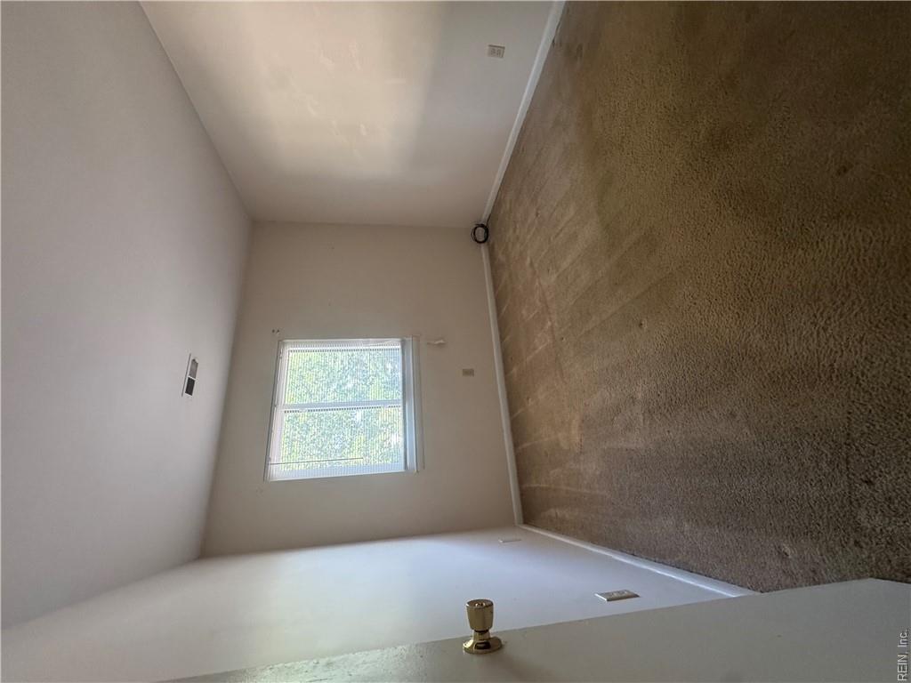 1645 Malibu Pl Property Photo 11