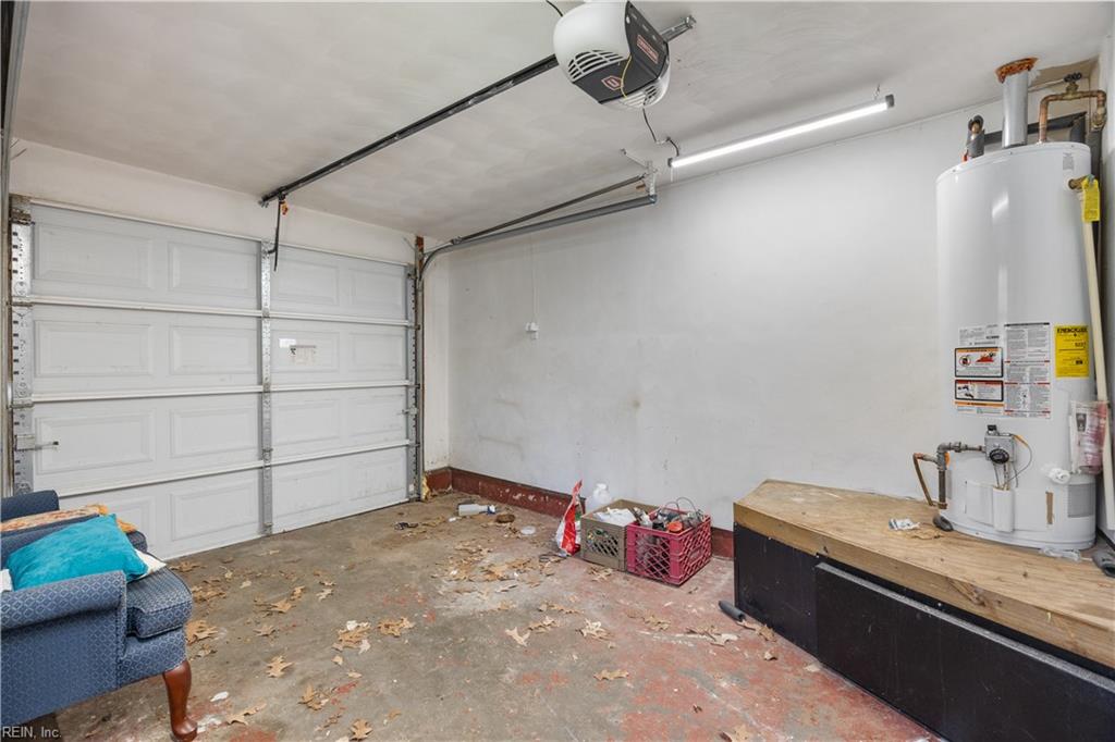 1204 Fontana Ave Property Photo 2