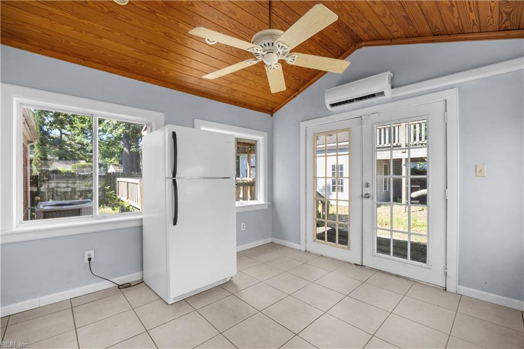 1204 Fontana Ave Property Photo 3
