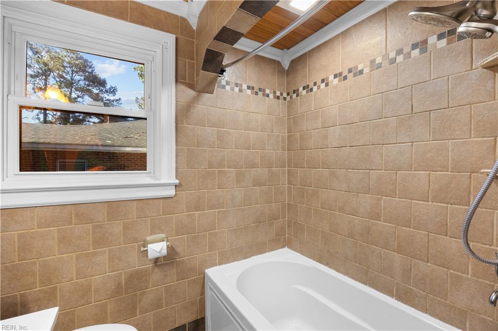 1204 Fontana Ave Property Photo 28