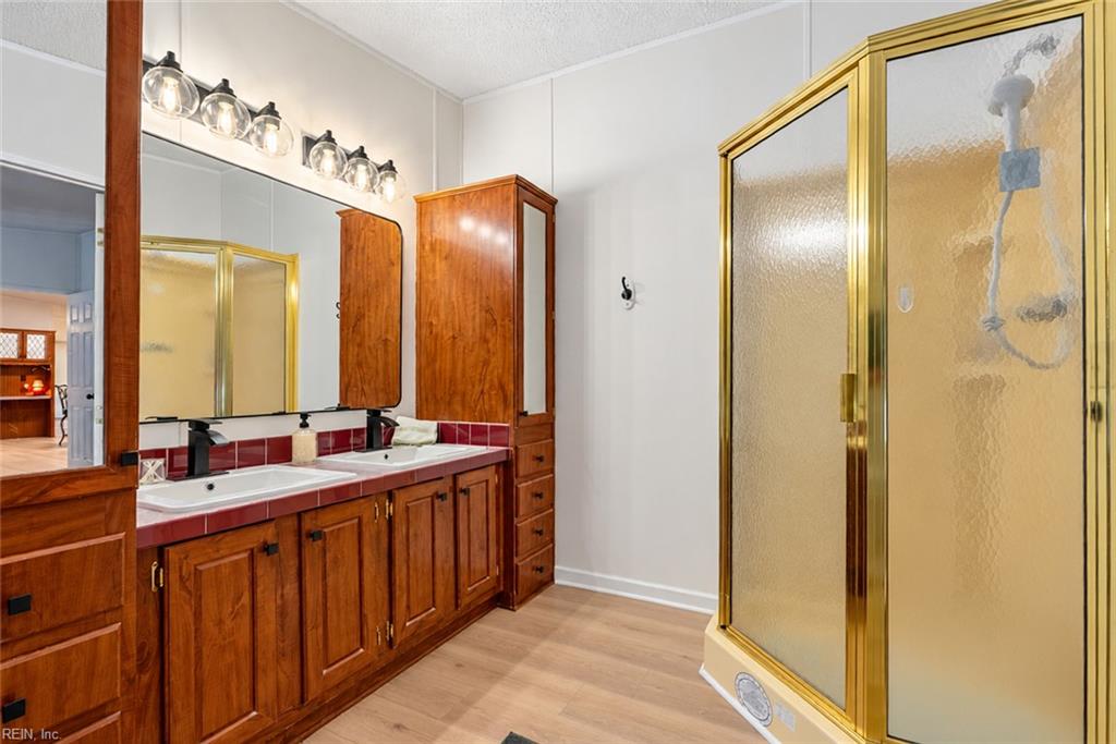 9134 Richmond Rd W Property Photo 30