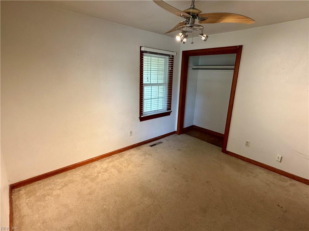 1452 E Pembroke Ave Property Photo 26