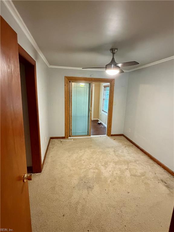 1452 E Pembroke Ave Property Photo 27