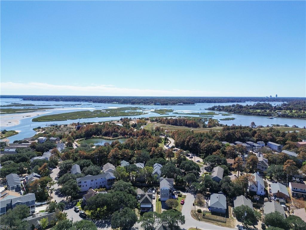 3558 Shore Dr Property Photo 23