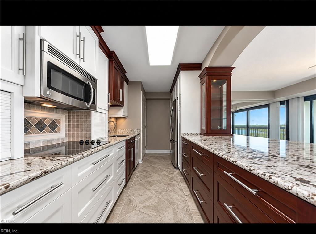 3558 Shore Dr Property Photo 27