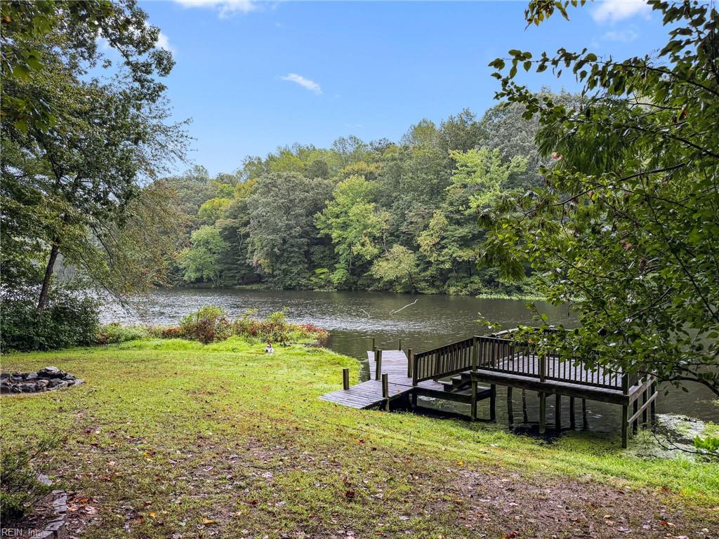 9843 Spring Branch Dr Property Photo 8