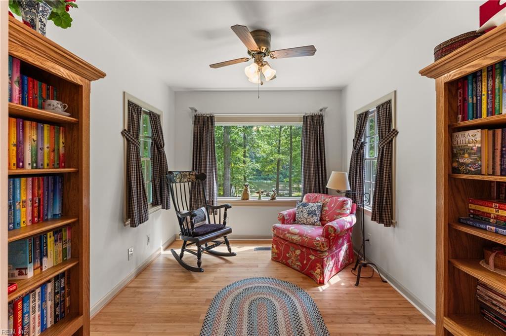 9843 Spring Branch Dr Property Photo 31