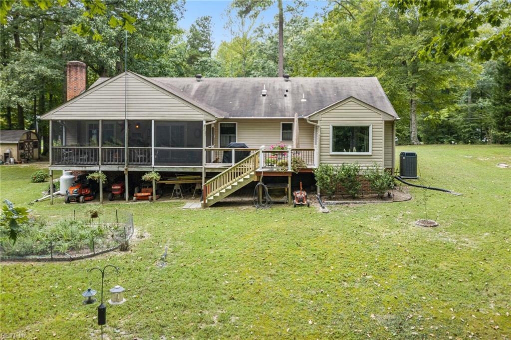 9843 Spring Branch Dr Property Photo 40