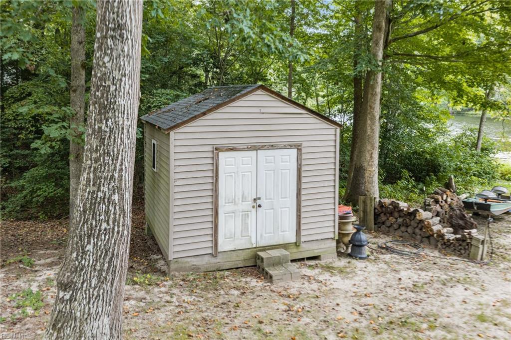 9843 Spring Branch Dr Property Photo 45