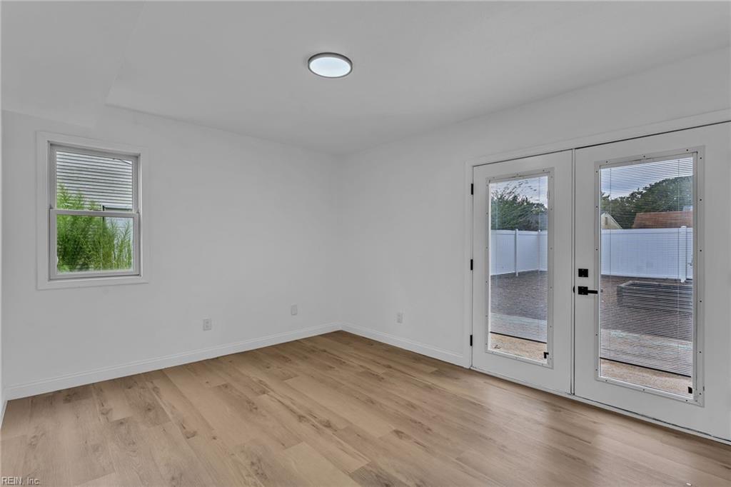 221 Iroquois Rd Property Photo 15