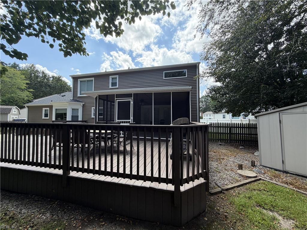 1704 Paisley Ct Property Photo 4
